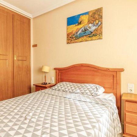 Lovely Apartment In Santa Pola With Wifi Buitenkant foto