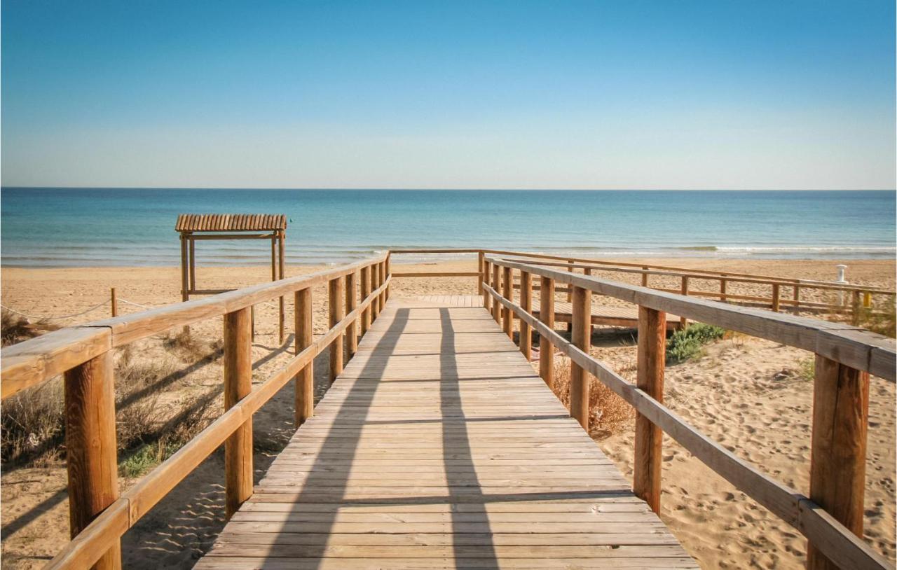 Lovely Apartment In Santa Pola With Wifi Buitenkant foto