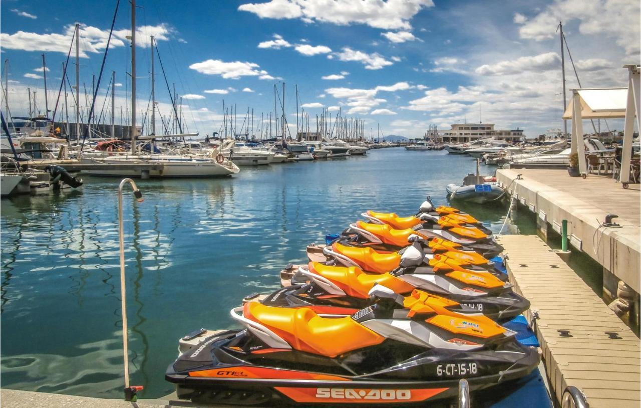 Lovely Apartment In Santa Pola With Wifi Buitenkant foto